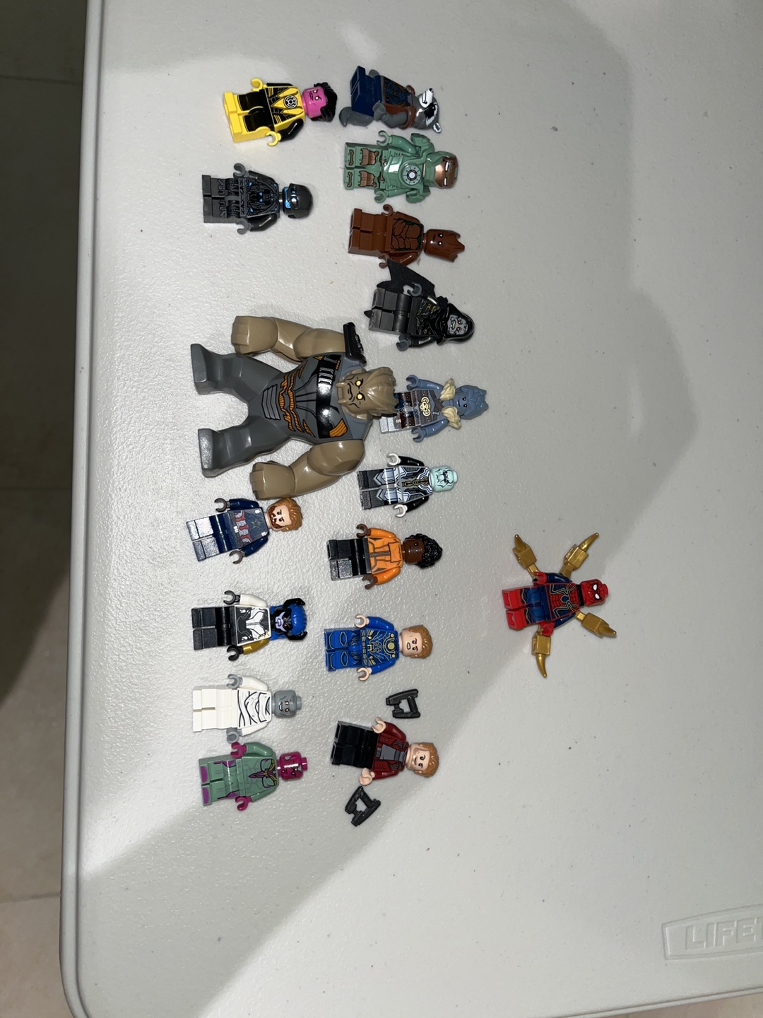 Lego Marvel Minifigures Lot - photo 2