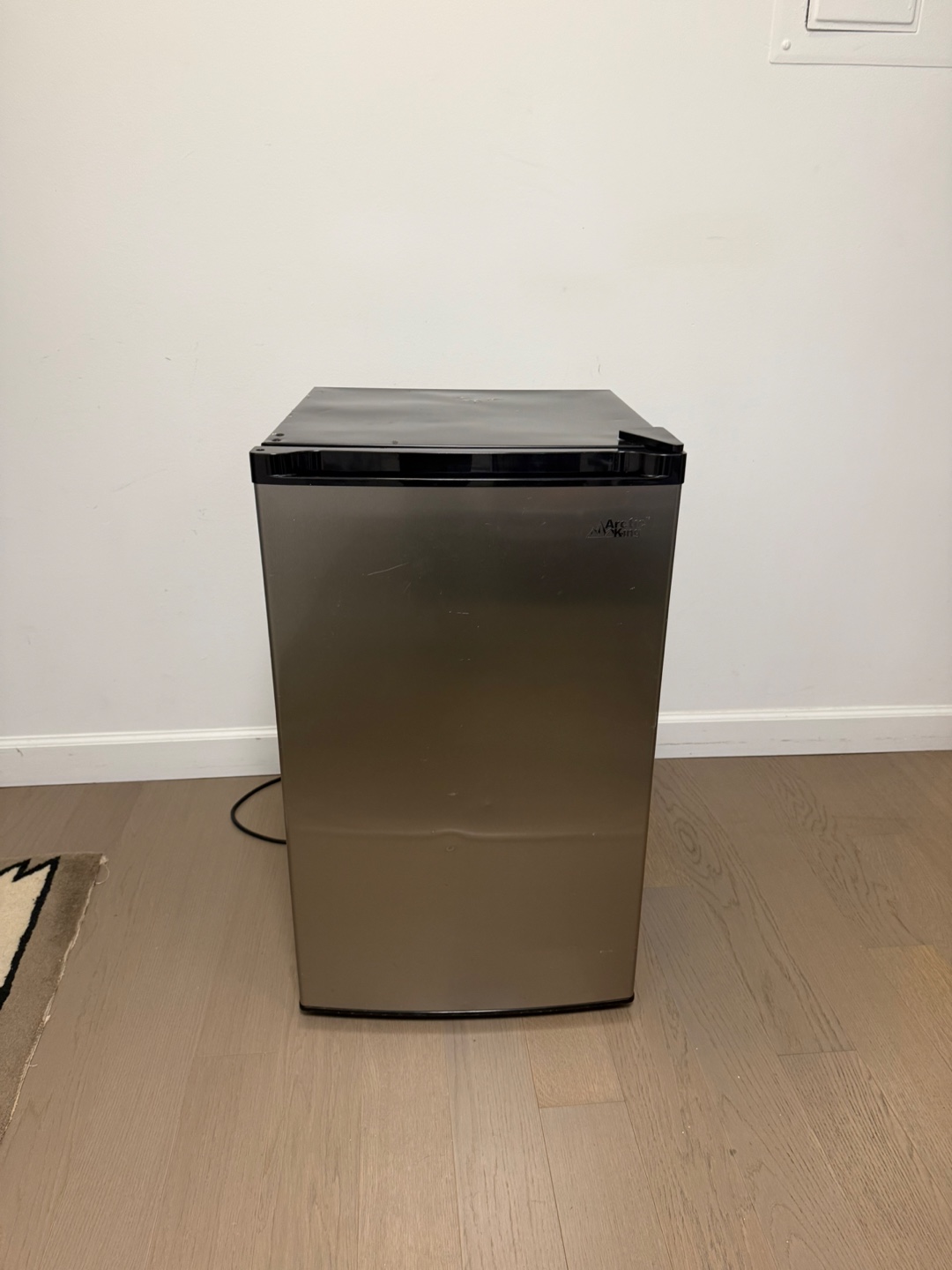 Mini freezer - Compact freezer