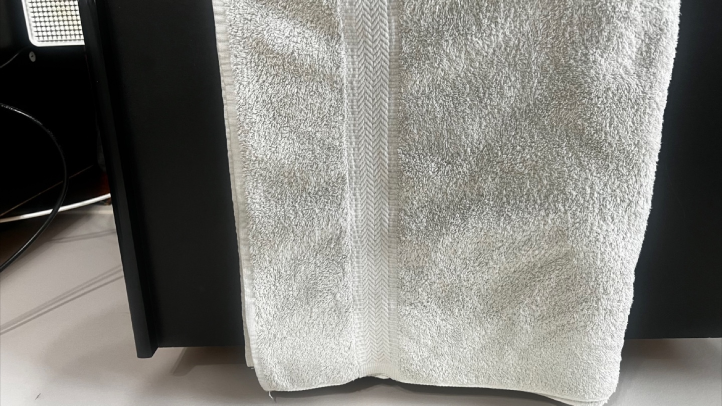 UTICA Bath Towel - Soft Grey - photo 3