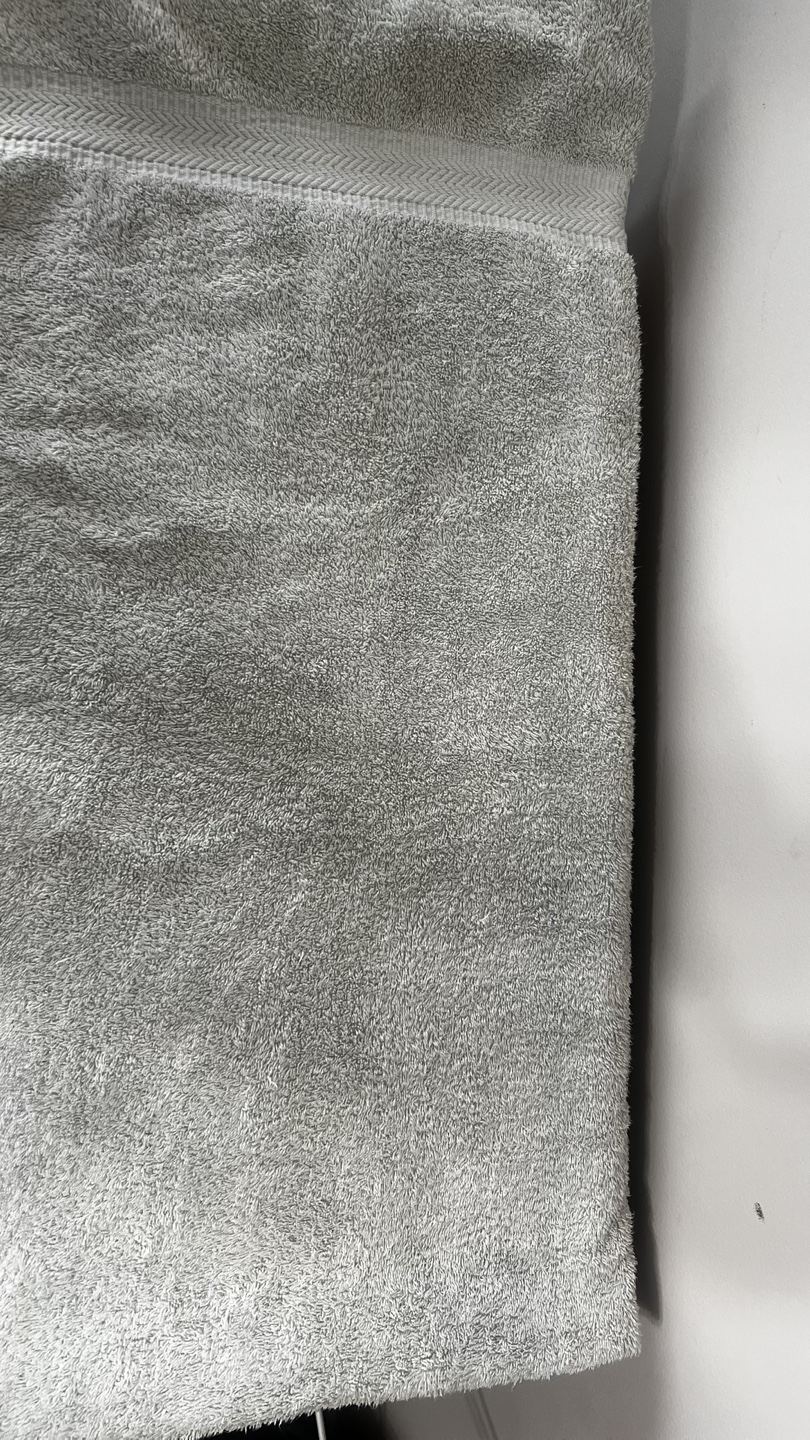 UTICA Bath Towel - Soft Grey - photo 4