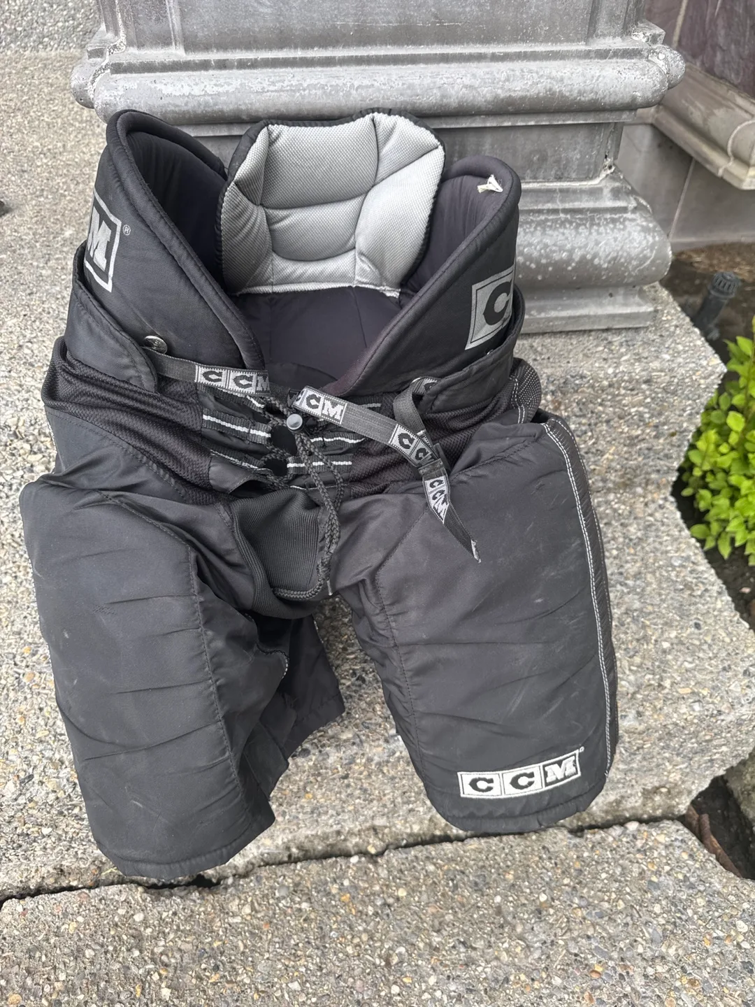 CCM Tacks 598 Hockey Pants thumbnail