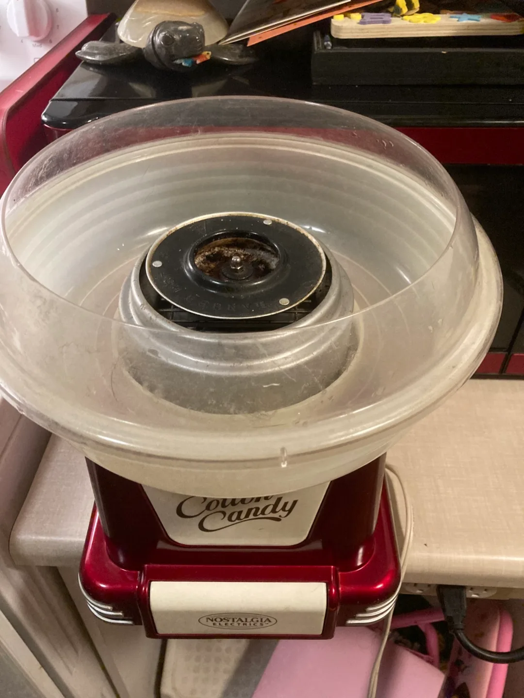 Nostalgia Electrics Hard Candy Cotton Candy Maker image indicator(6)