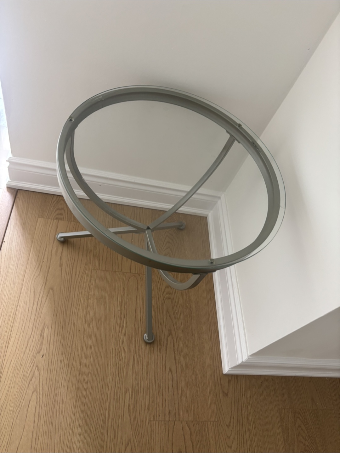 Round Glass Coffee Table - photo 5