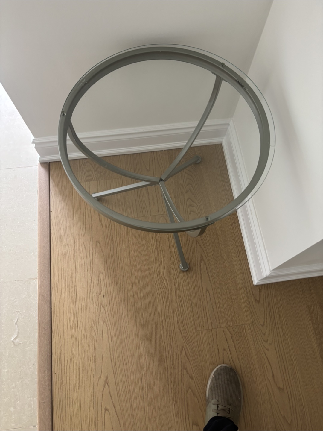 Round Glass Coffee Table - photo 4