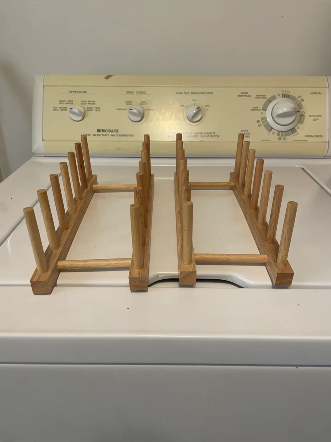 Wooden Plate Rack Set thumbnail