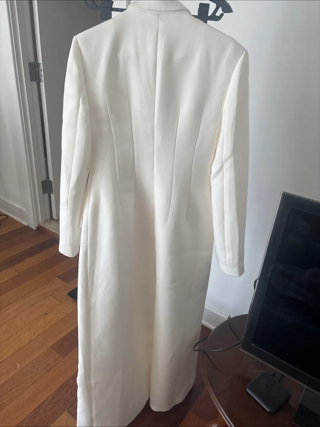 CHATS by C.DAM Off White Coat UK 10- New With Tags image indicator(5)