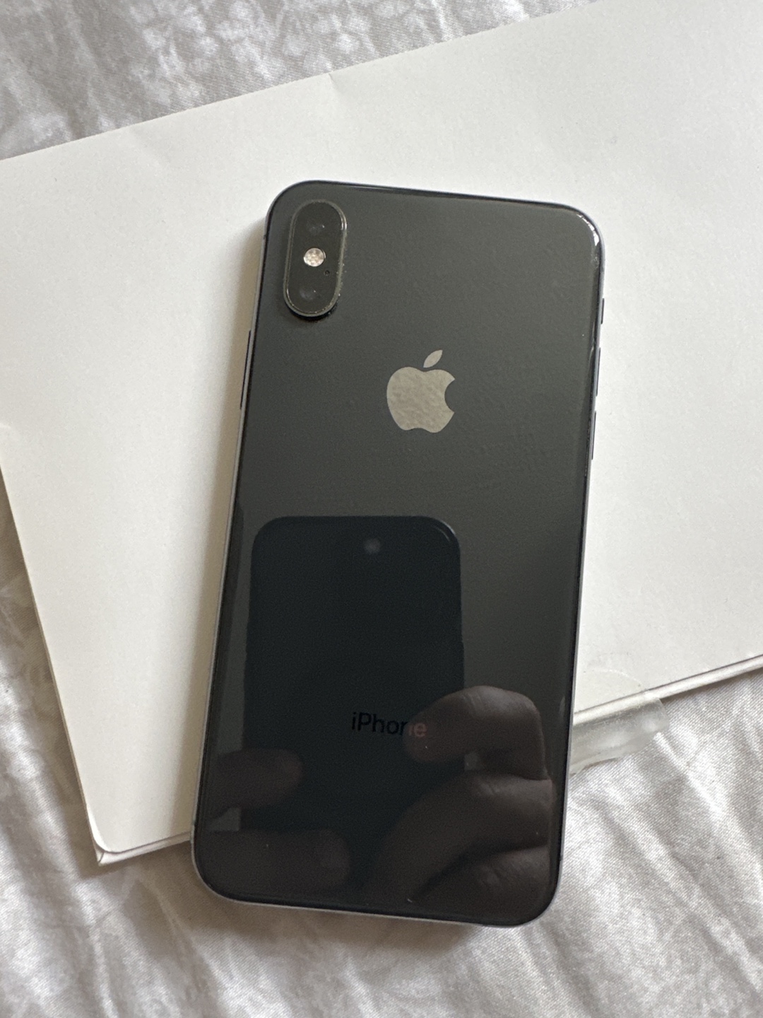 Apple iPhone XS - photo 2
