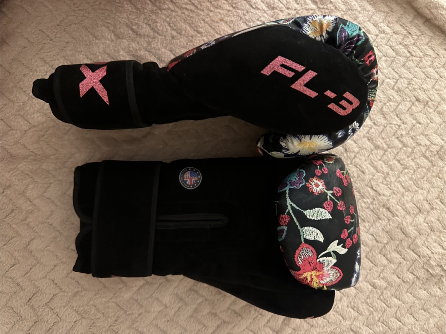 RDX Women's Thai Flora Skin Boxing Gloves - photo 3
