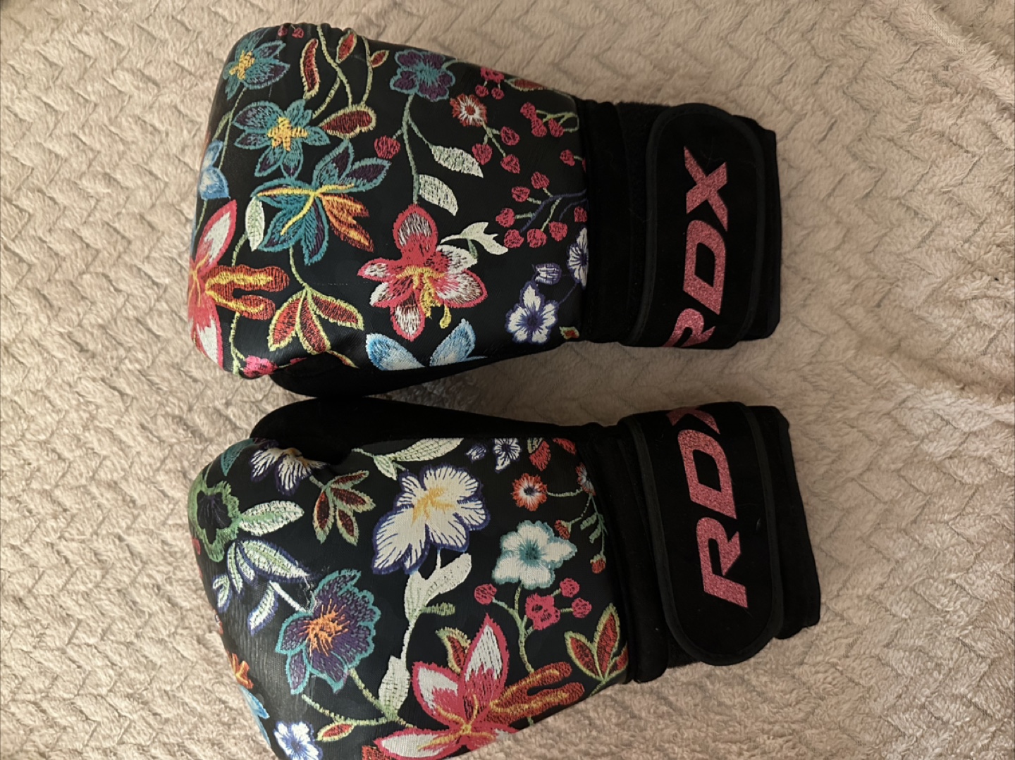 RDX Women's Thai Flora Skin Boxing Gloves