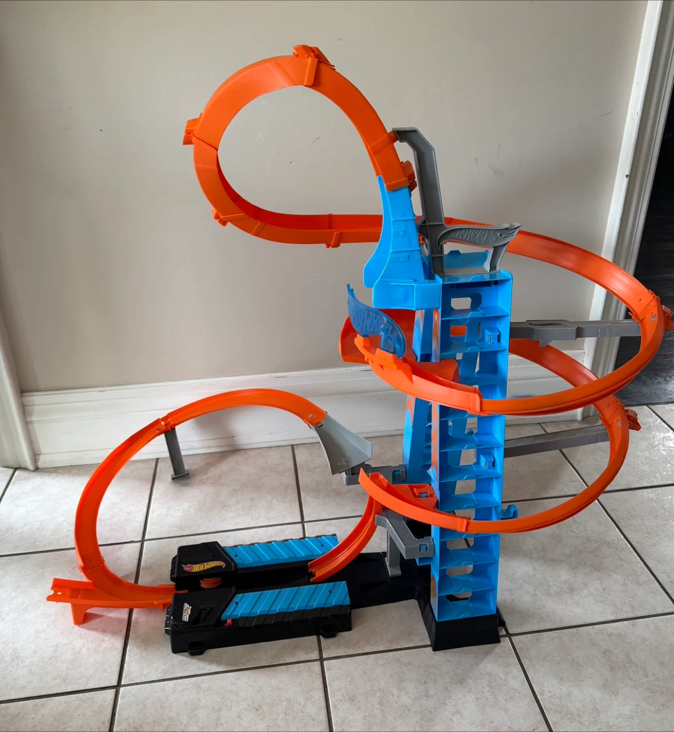 Hot Wheels Track Set thumbnail