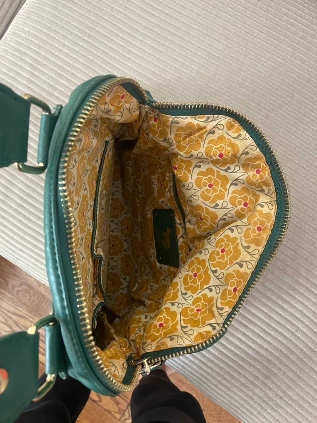 Emma Fox vintage & Rebecca Minkoff Bags image indicator(7)