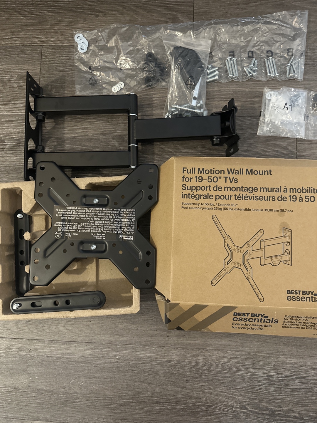 New Best Buy Essentials Full Motion Wall Mount (19-50")