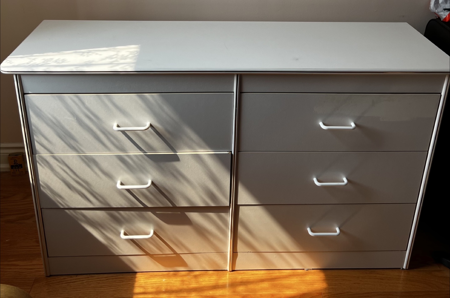 White Dresser with 6 Drawers - photo 2
