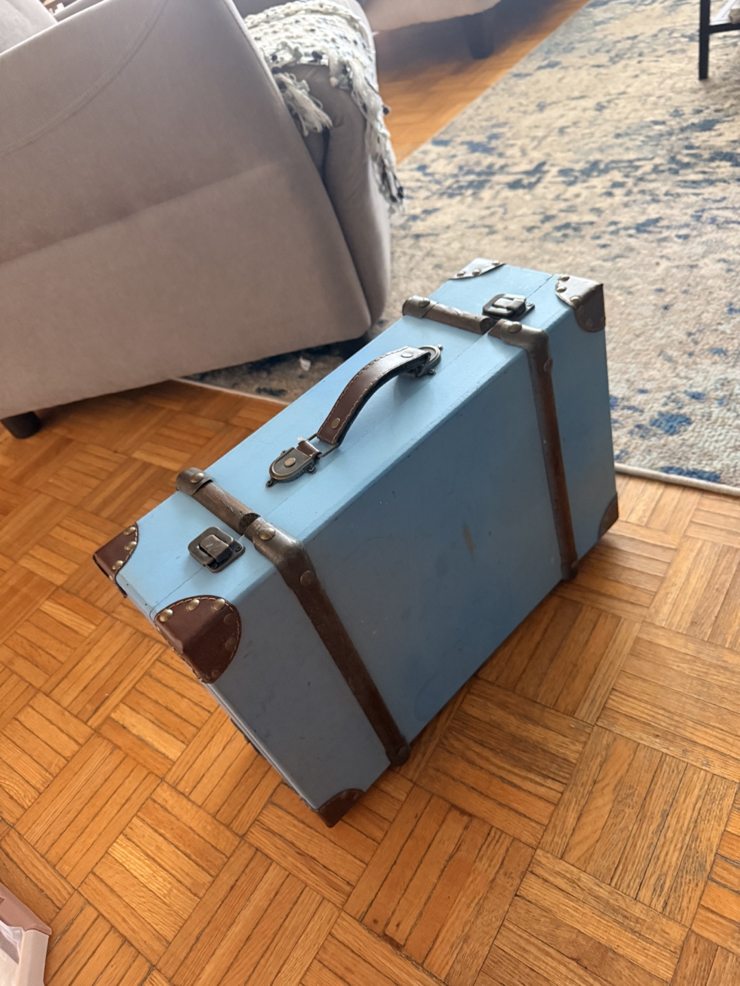 Vintage Blue Suitcase Decor - photo 3