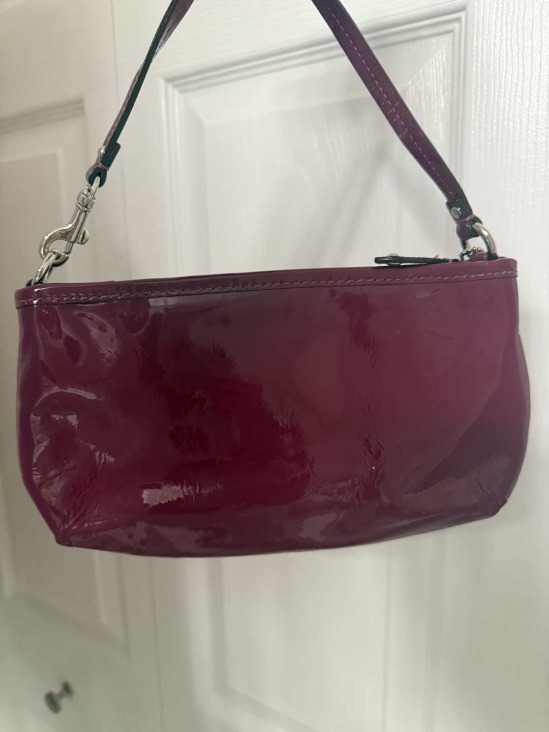 Coach Purple Patent Leather Bag - photo 5