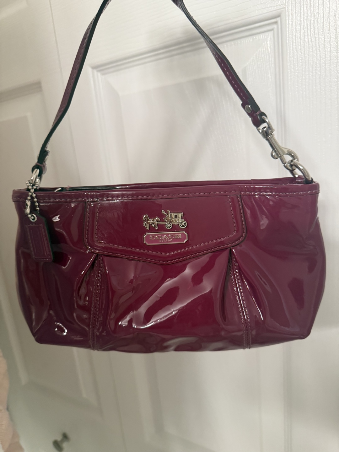 Coach Purple Patent Leather Bag - photo 2