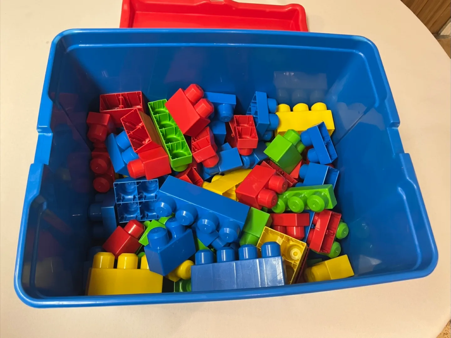 120 Megablocks Building Blocks Set & Matching Storage Box thumbnail