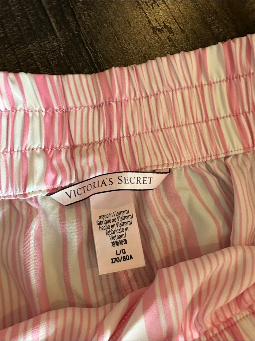 Victoria's Secret Silk Shorts - Size L thumbnail