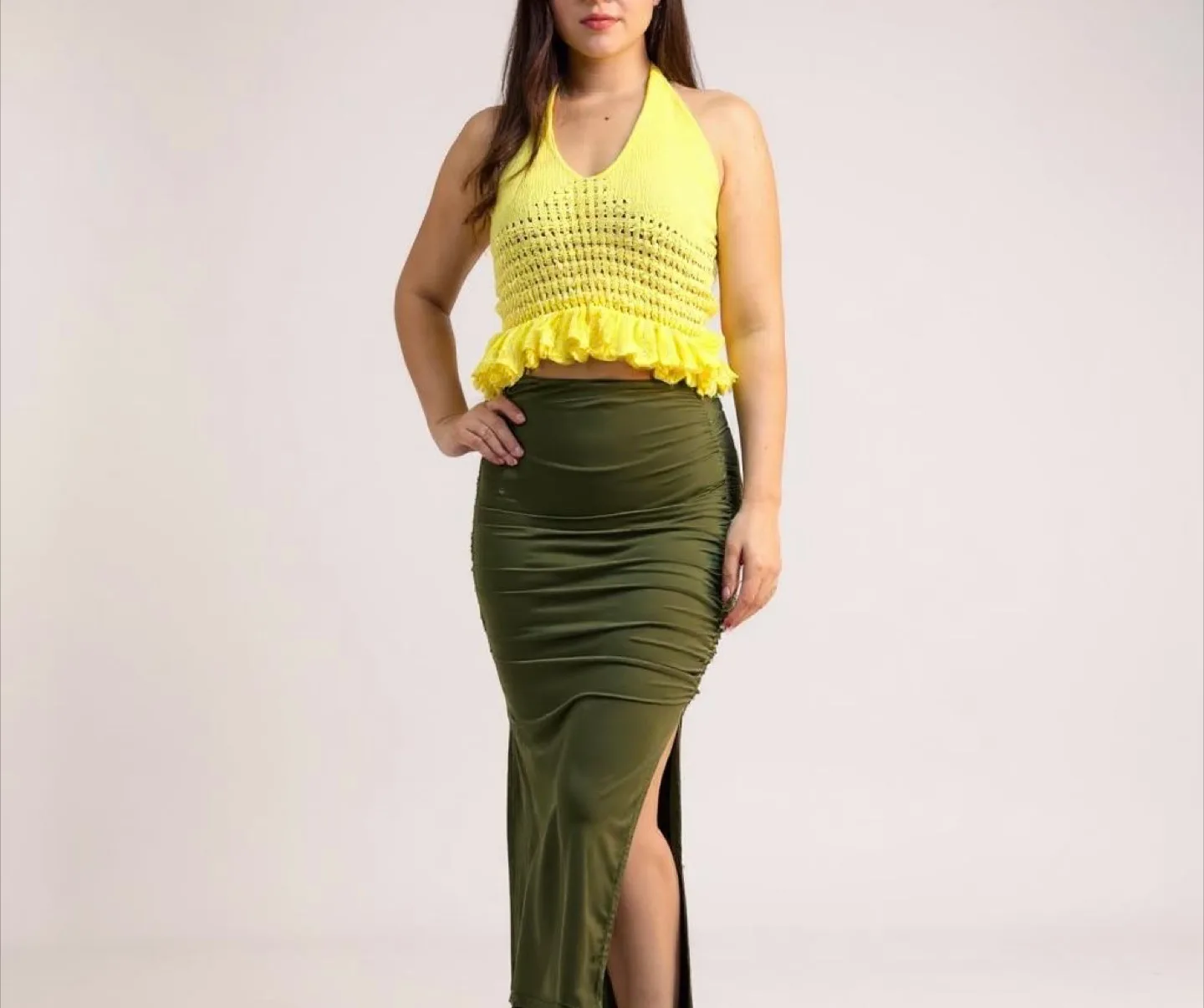 Set Yellow Knit Halter Top & Olive Green Ruched Skirt (XS/S) image indicator(2)