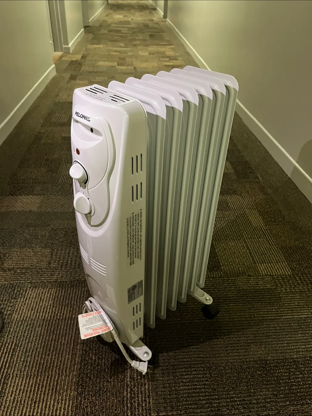 Portable Electric Heater - Pelonis thumbnail