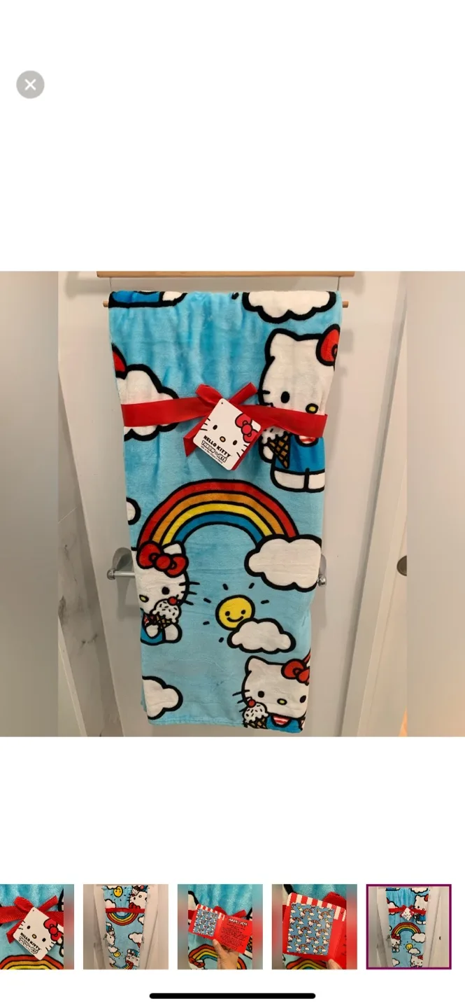 🌈 New Hello Kitty Throw Blanket - 60in x 70in🌈 image indicator(6)