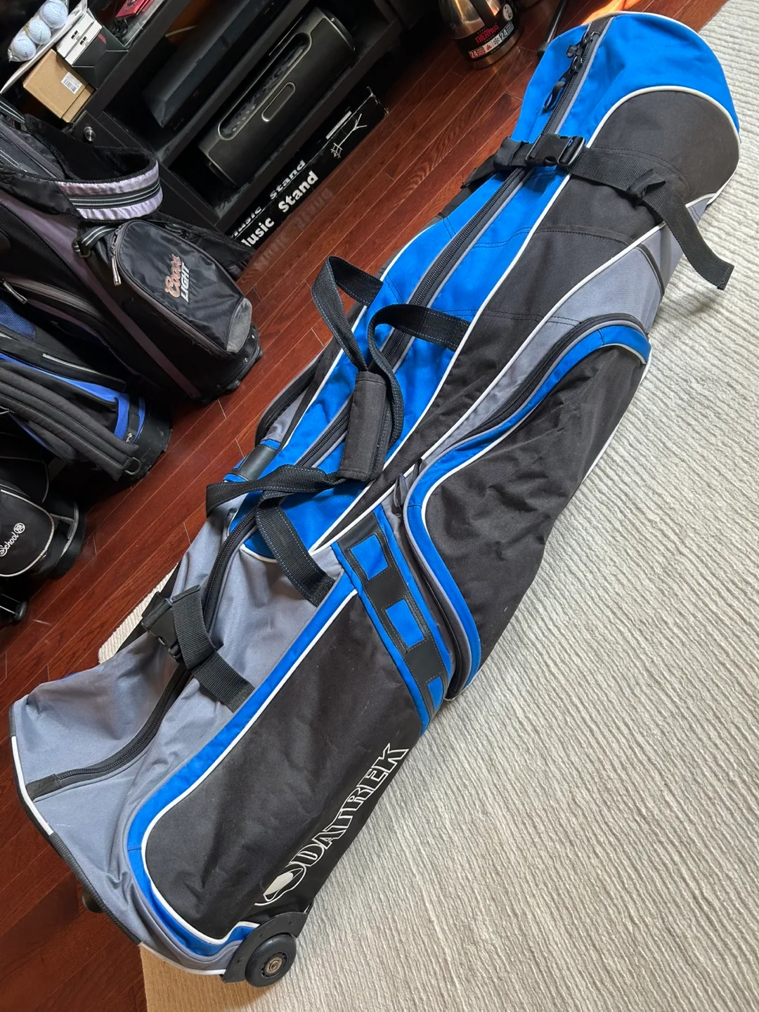 DATREK Premium Wheeled Travel Golf Bag/Cover (Adult) thumbnail