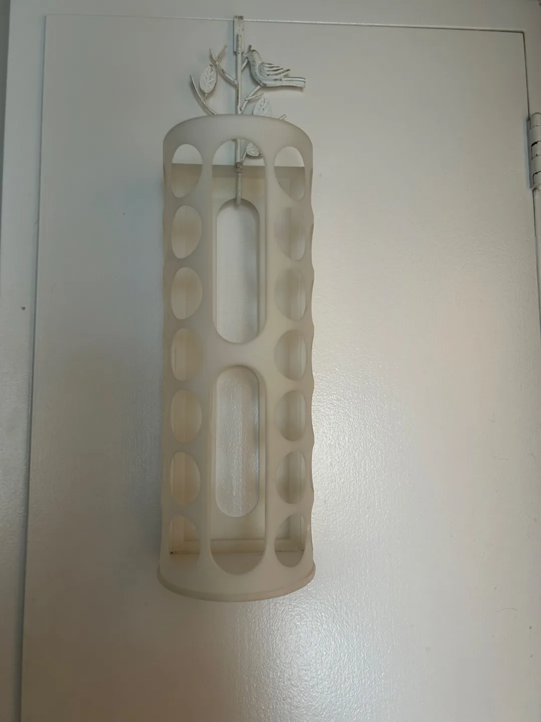 Plastic Grocery Bag Holder thumbnail