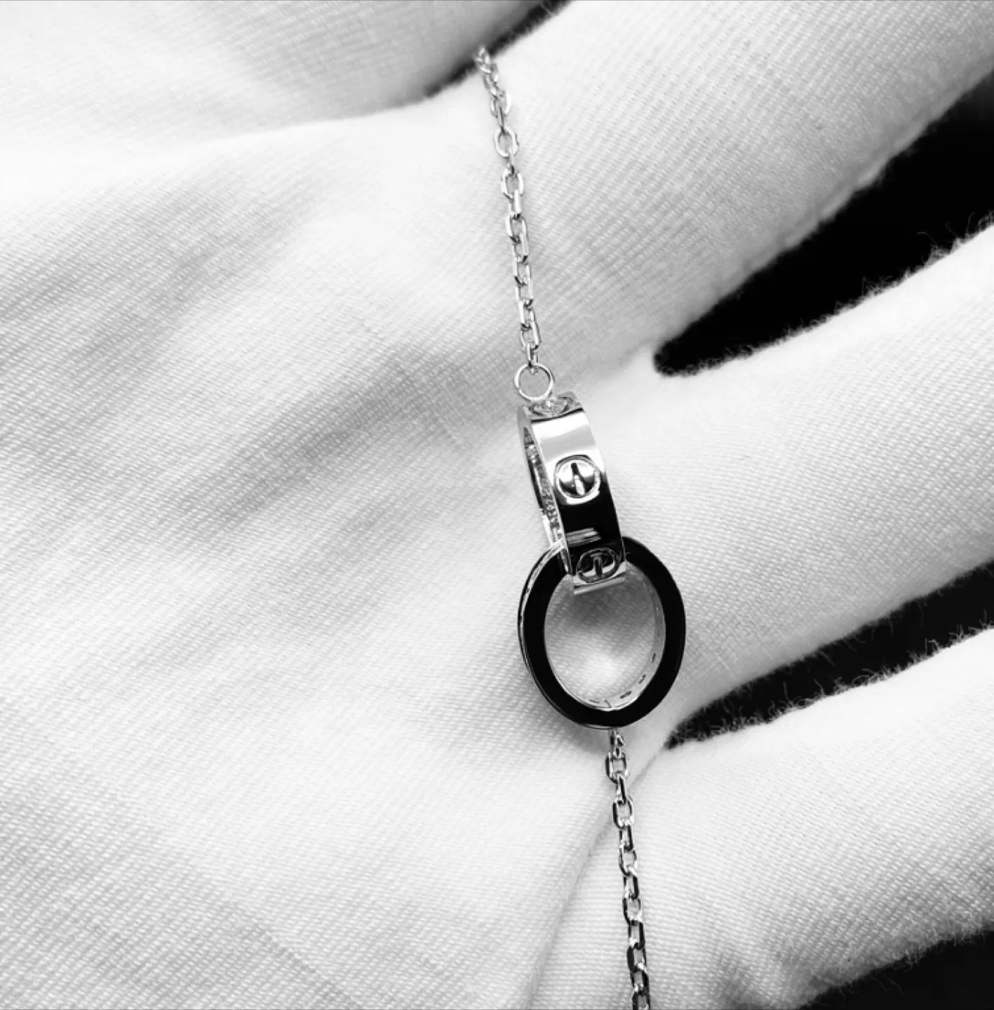 Interlocking Rings “Love” Necklace image indicator(2)