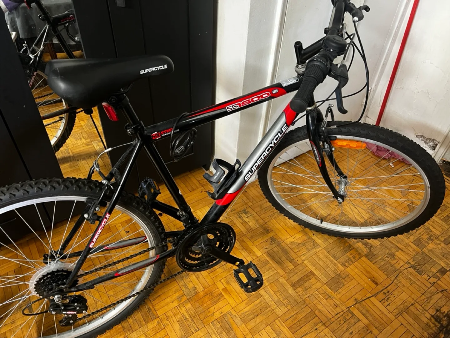 Supercycle SGI 300 26-inch Mountain Bike image indicator(5)