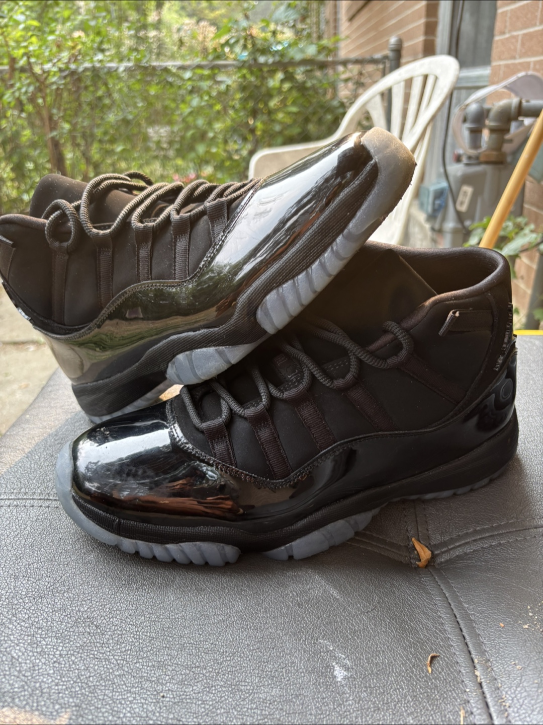 Air Jordan 11 cap and gown
