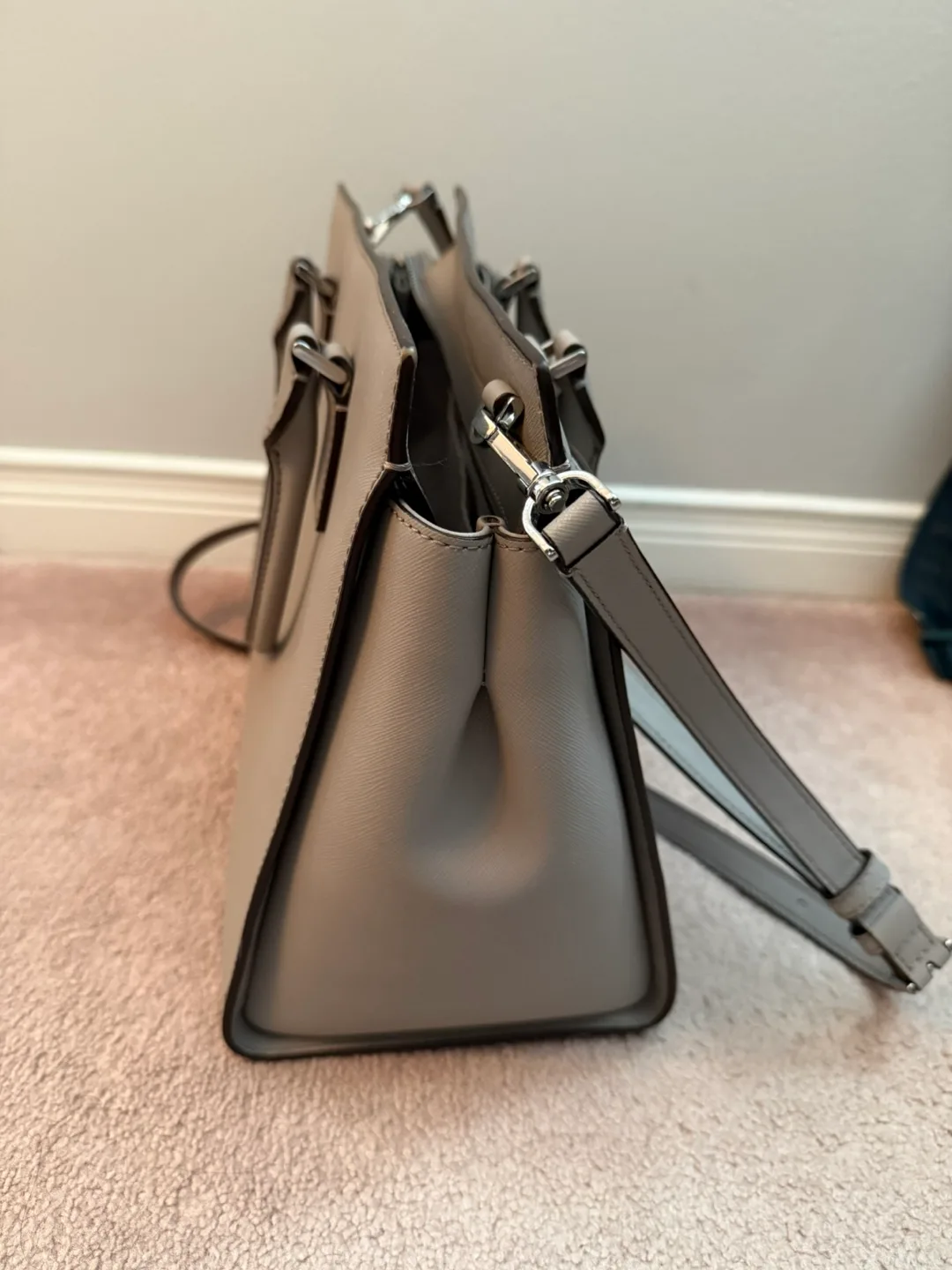 Kate Spade Satchel - Grey image indicator(5)