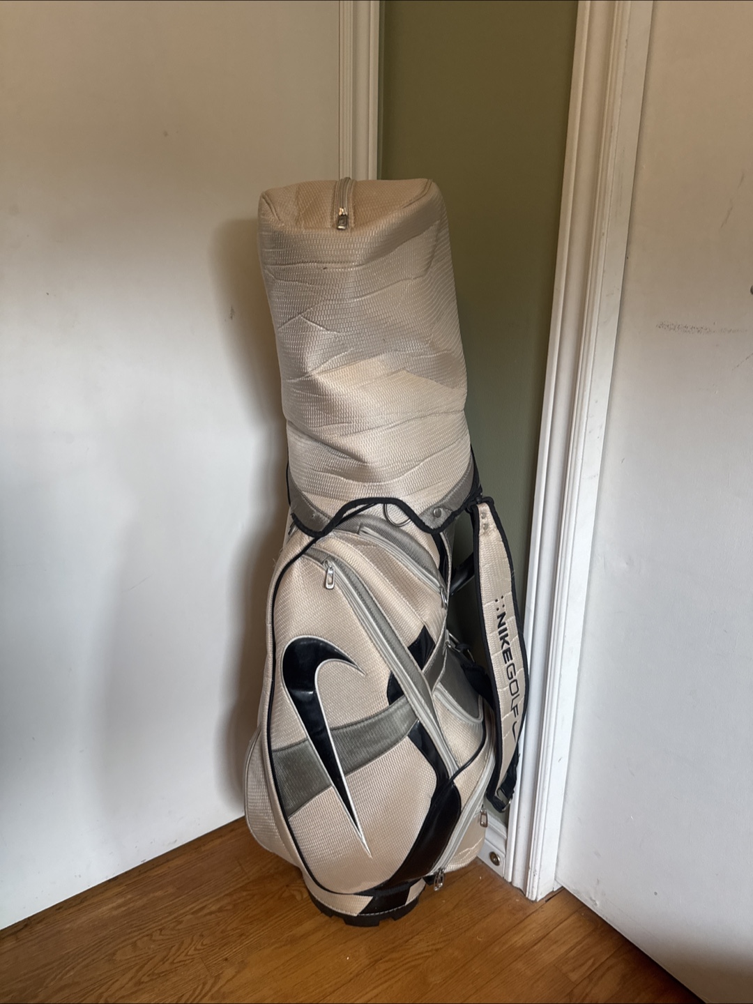full set of golf clubs + nike bag - photo 4