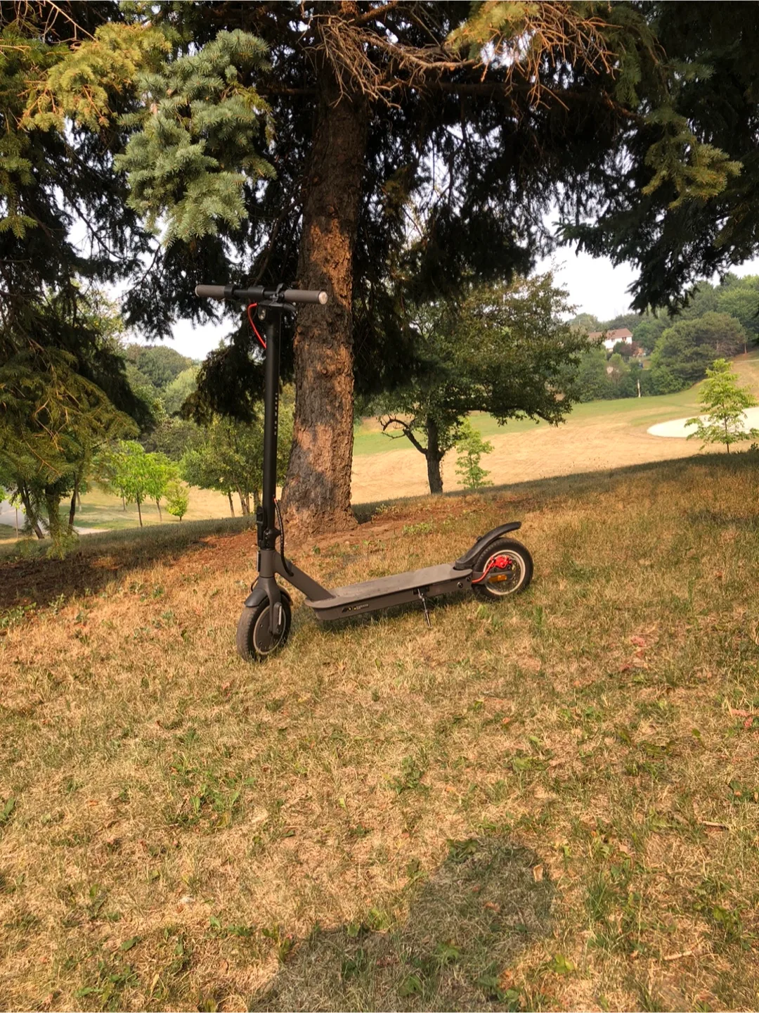 5th wheel v30 proElectric Scooter - Great Condition! image indicator(7)