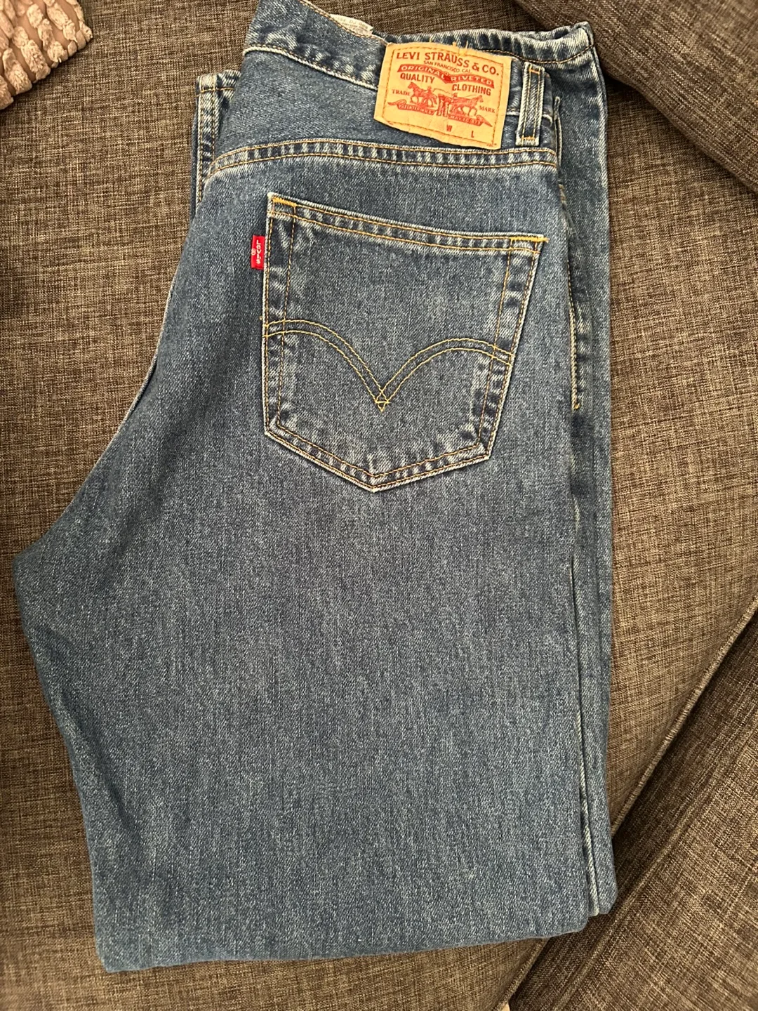 Levi's 505 Regular Fit Jeans - W36 L32 thumbnail