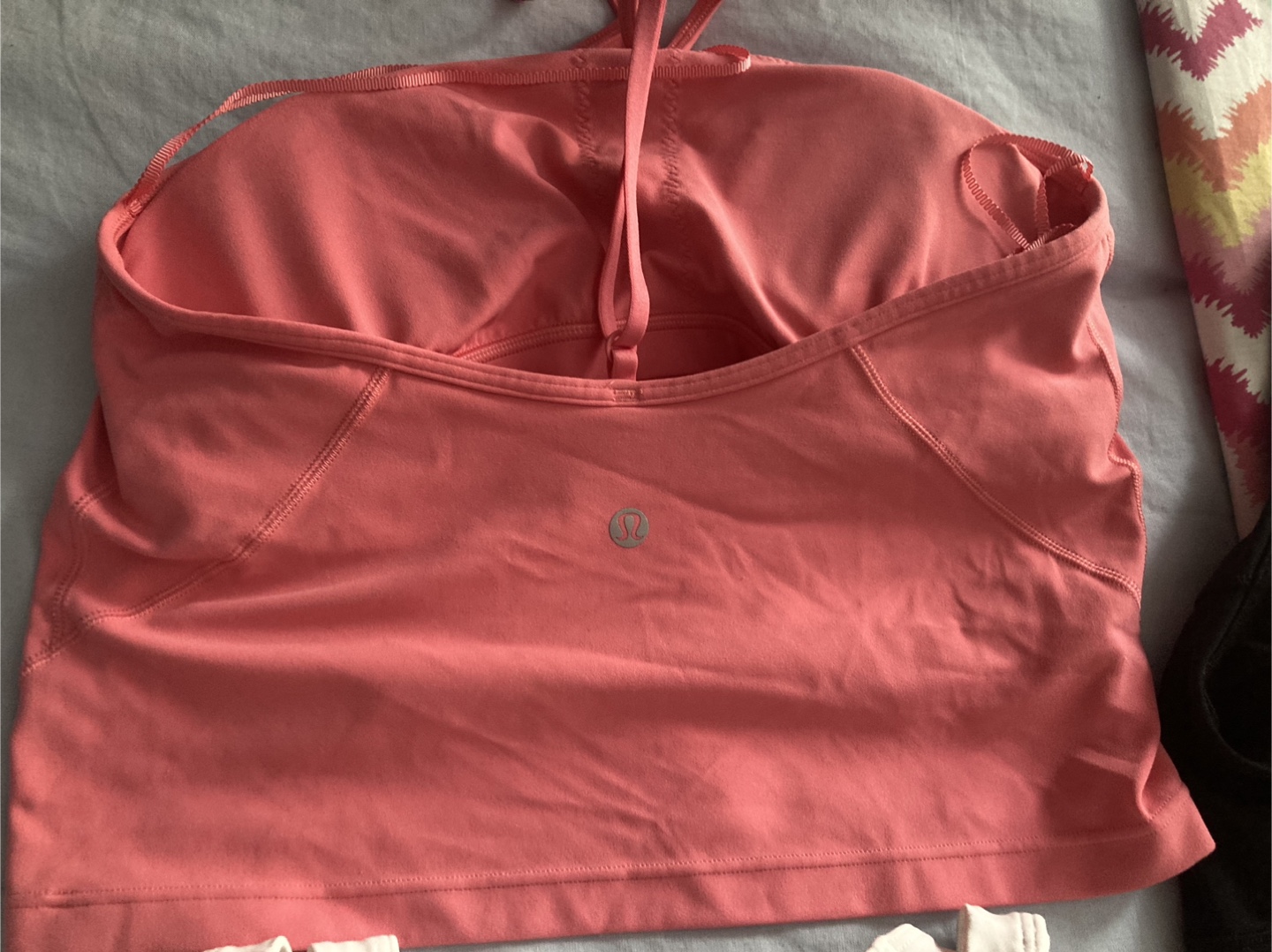 Five lululemon sports bra . Size S - photo 5