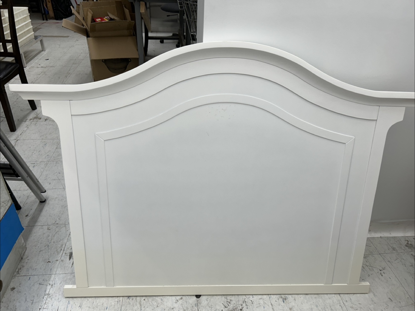 White Baby Crib - photo 2