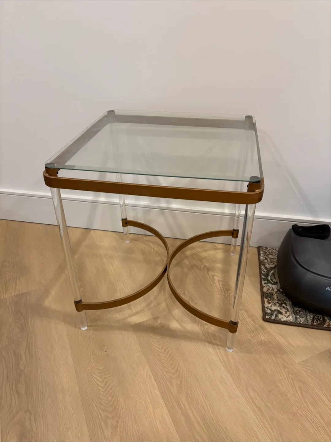 Glass Top Side Table image indicator(3)