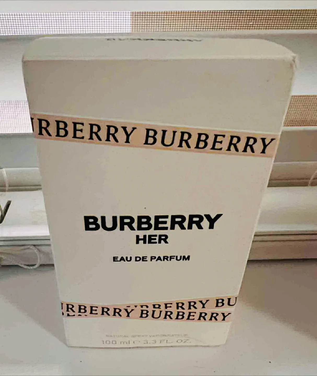 Mix Perfumes like Versace Eros 100ml & Paco Rabanne image indicator(8)