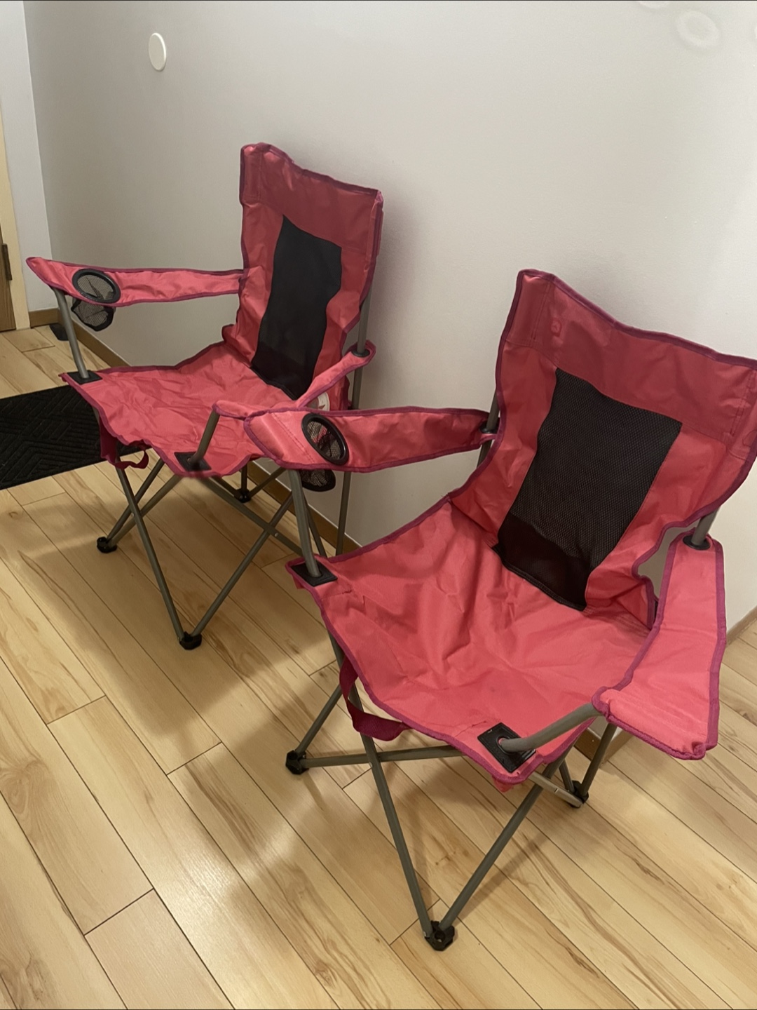 Outbound Mesh Back Camp Chair - Pink