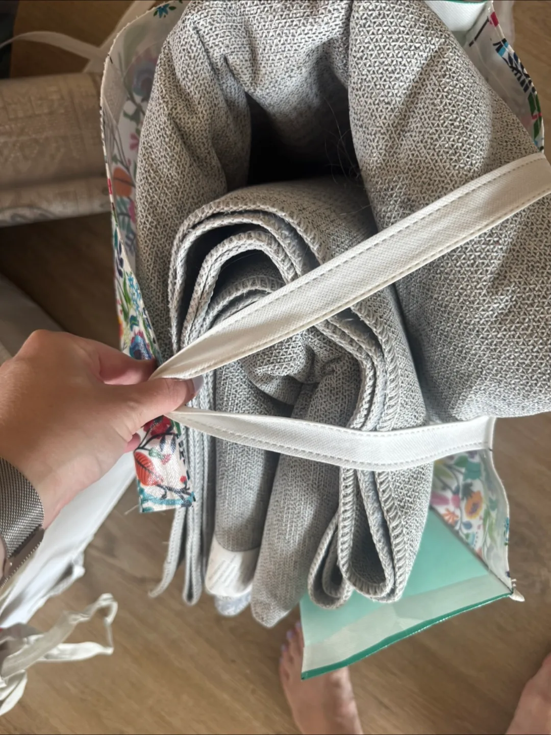 Rain Haven Ria Geometric Washable Rug 8' x 10' image indicator(3)