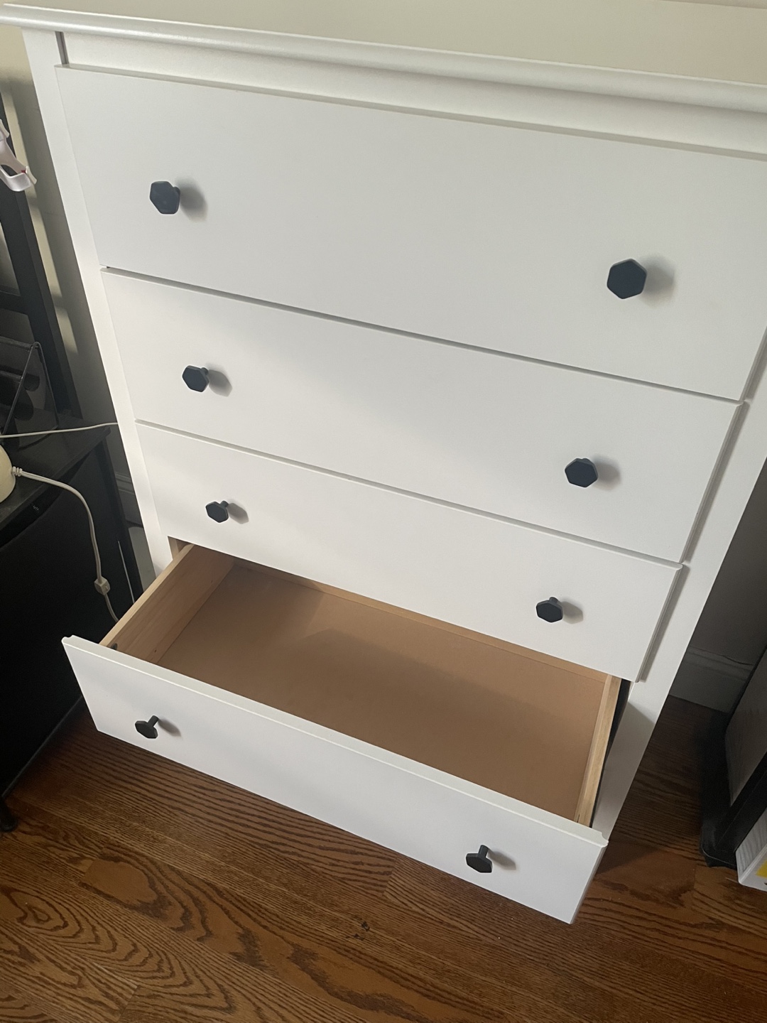 White 5-Drawer Dresser - photo 2