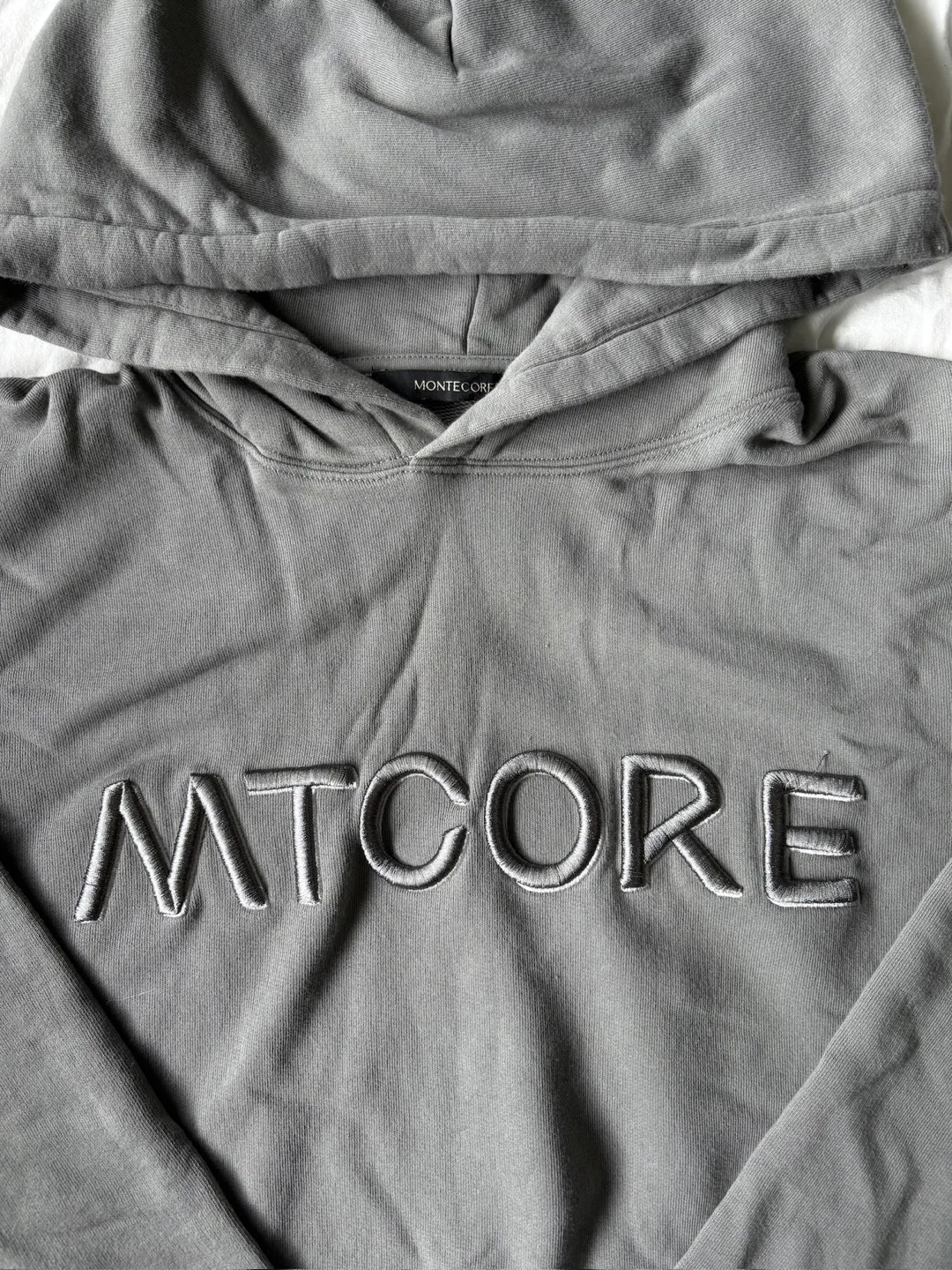 Montecore Grey Hoodie - Size S image indicator(2)