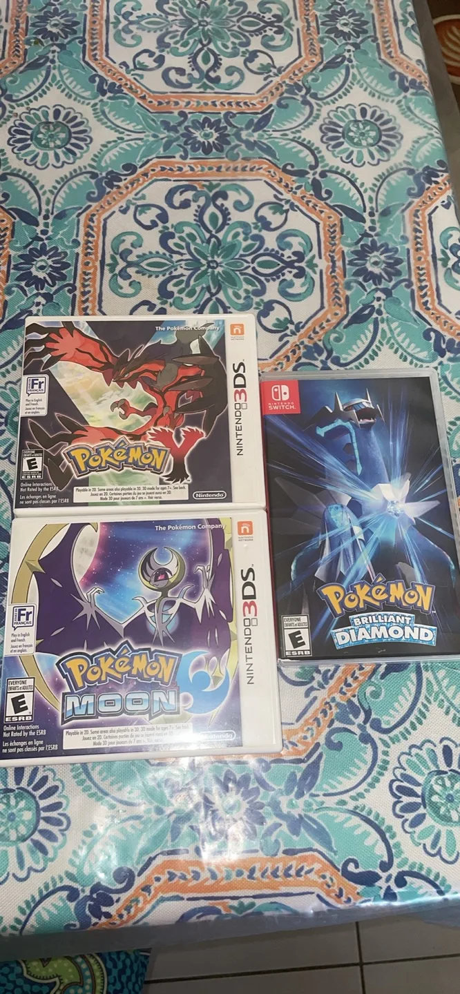 Pokemon Nintendo 3DS & Switch Games thumbnail