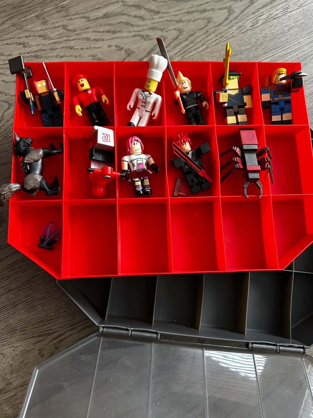 Roblox Action Figures with Carrying Case image indicator(4)