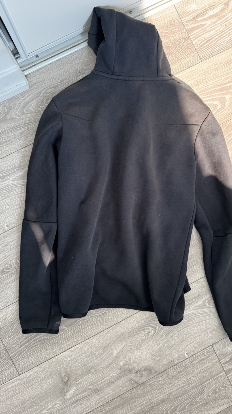 Nike Tech Fleece Hoodie - Black, Size Large - photo 5