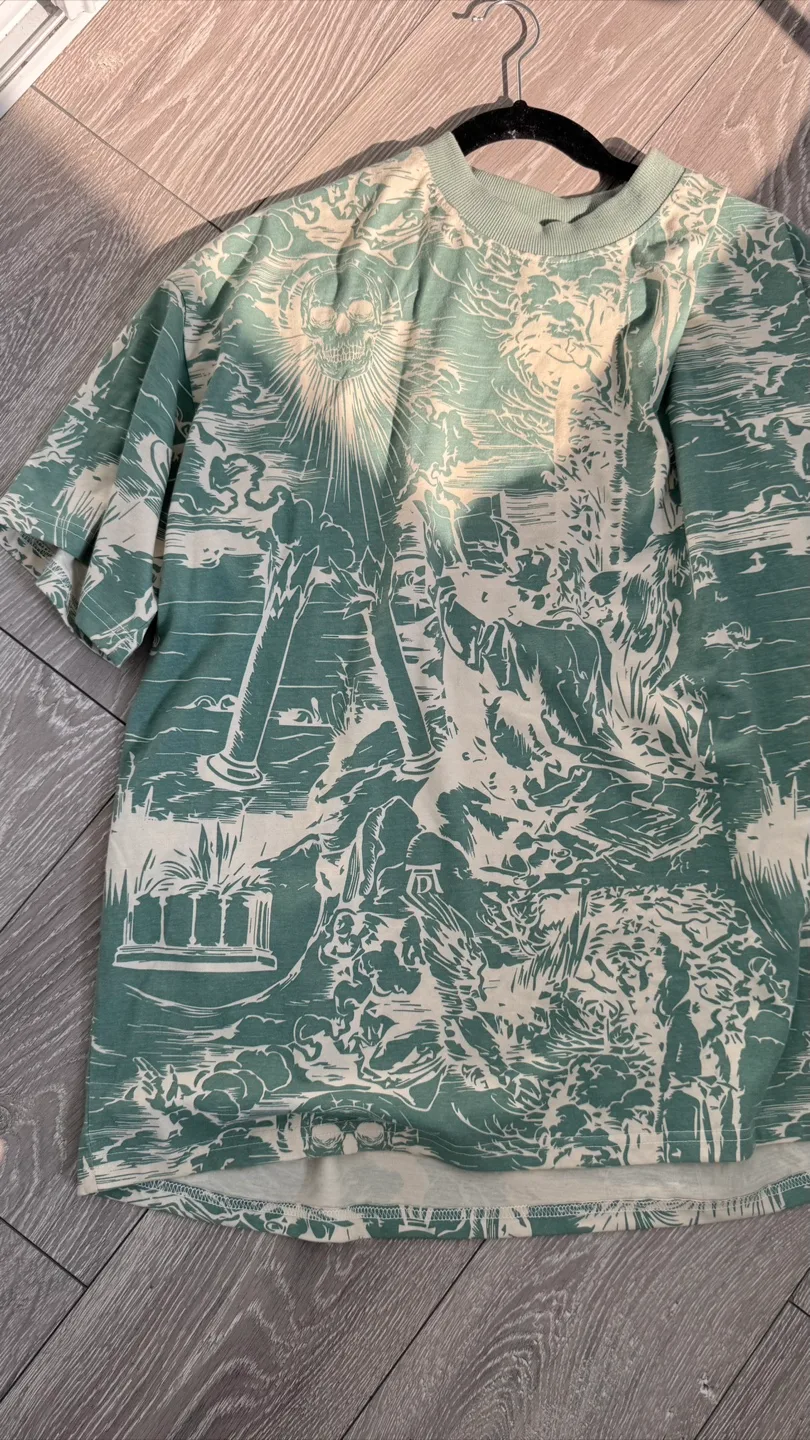 BoohooMAN Graphic Print T-Shirt - Size M thumbnail