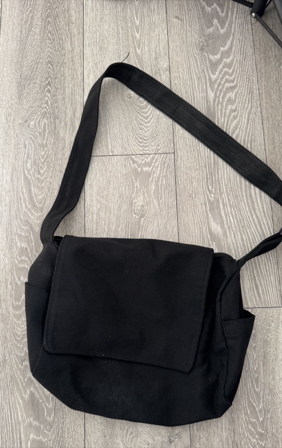 Black Canvas Messenger Bag - photo 2