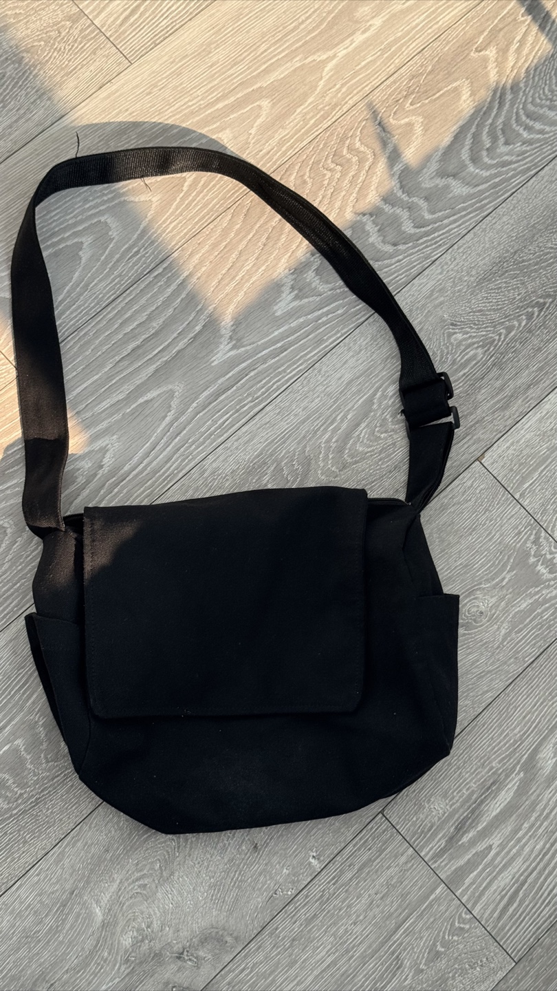 Black Canvas Messenger Bag