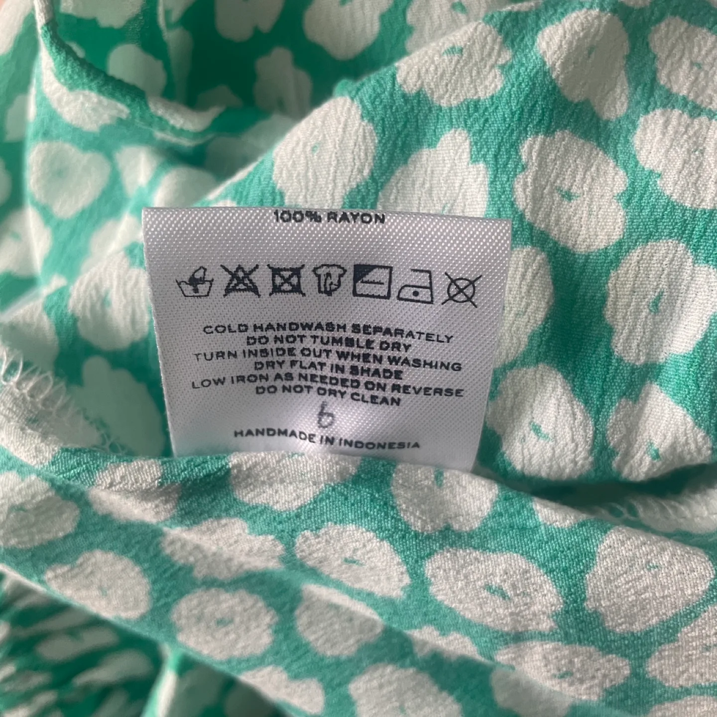 Faithfull The Brand La Barben Mini Dress Floral Size 2 or XS image indicator(10)