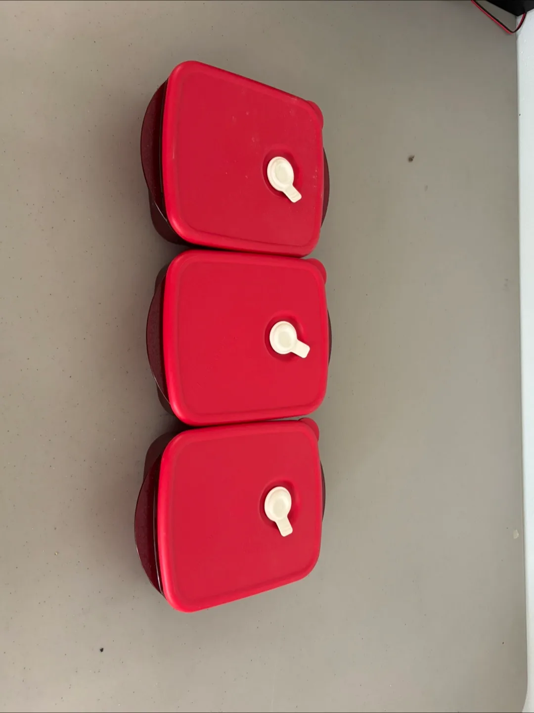 Tupperware Vent 'N Serve Containers thumbnail